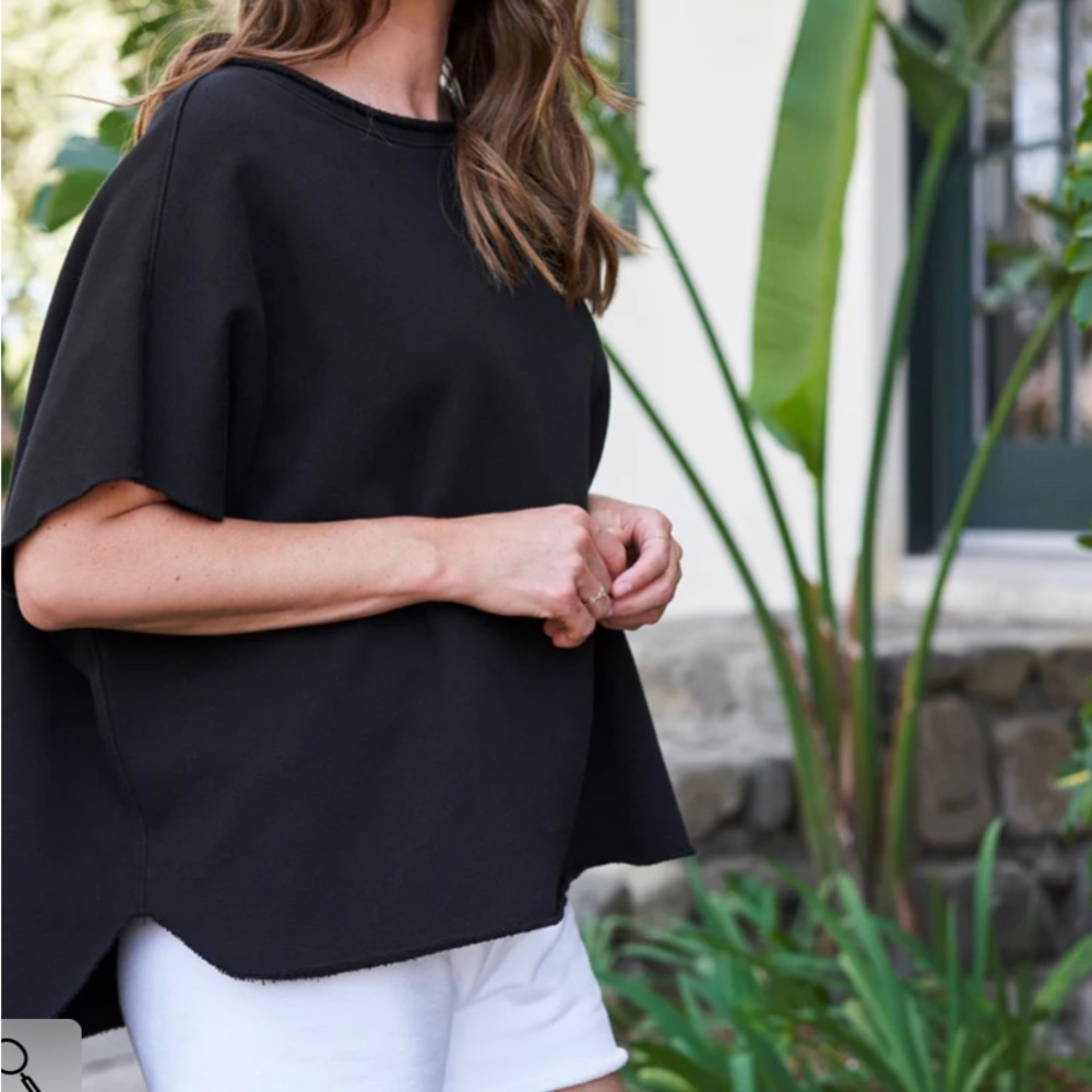 ALMOST NEW Frank & Eileen Original Capelet - Black One-Size